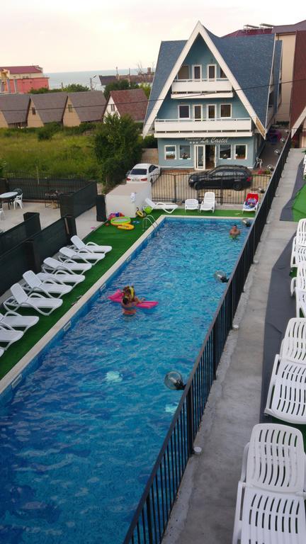 Pensiunea La Castel - Piscina Incalzita Костінешть Екстер'єр фото